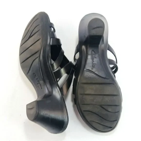 Clarks Bendables Women's Black Leather Strappy Slip- On Sandals Size 7 - Picture 11 of 13